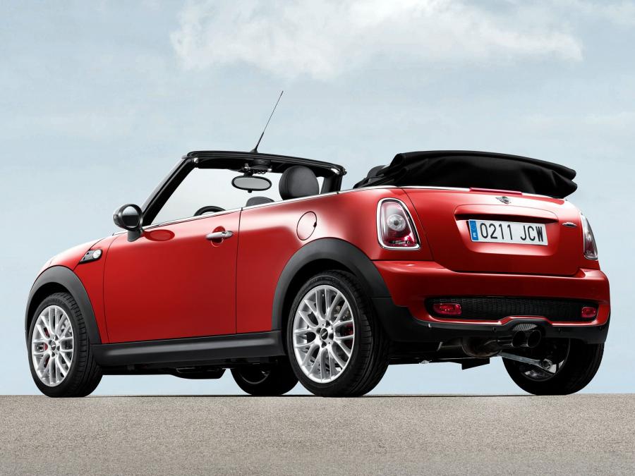  Mini Cooper JCW Cabrio 2009 года  (фото 37 из 40)